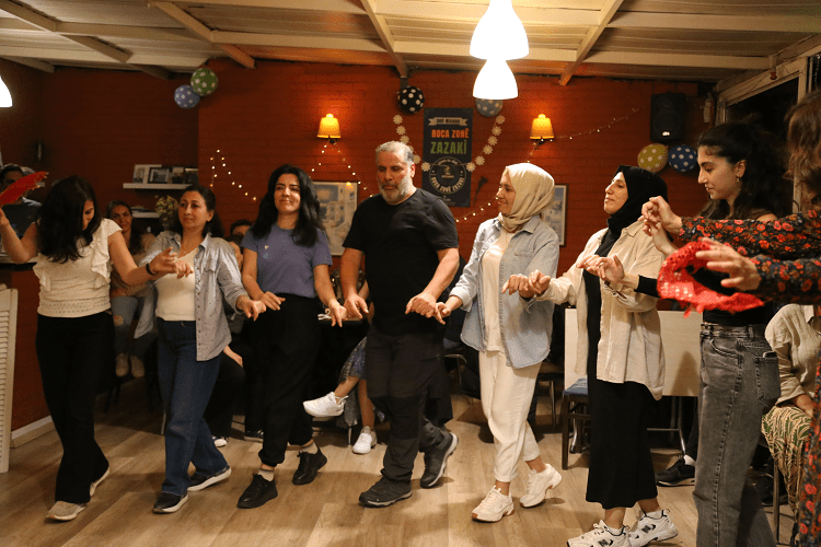 Zaza Dansları Kursu İstanbul